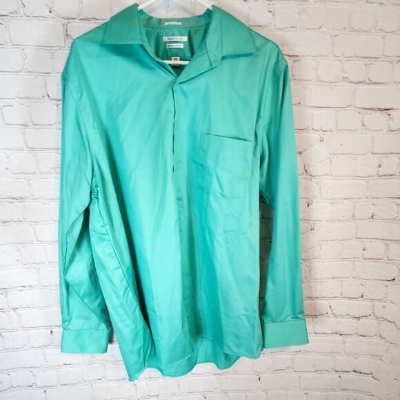 Men's Van Heusen "Regular Fit" Dress Shirt, size XL - Picture 1 of 3